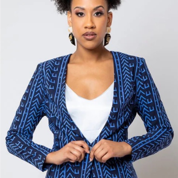 Diyanu Jackets & Blazers - NWOT Farjana Women's African Print Stretch Woven Blazer (Blue Navy/Black) Medium